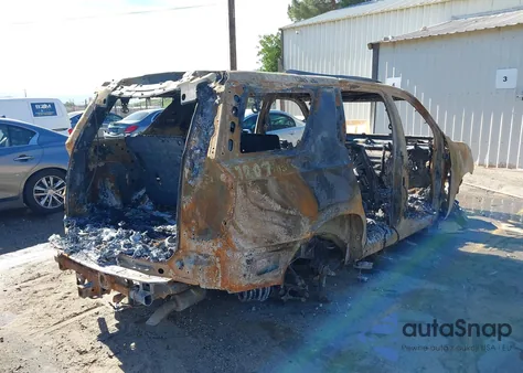 2021 Chevrolet Tahoe 2Wd Ls z USA, uszkodzony, nr VIN 1GNSCMKD8MR346751